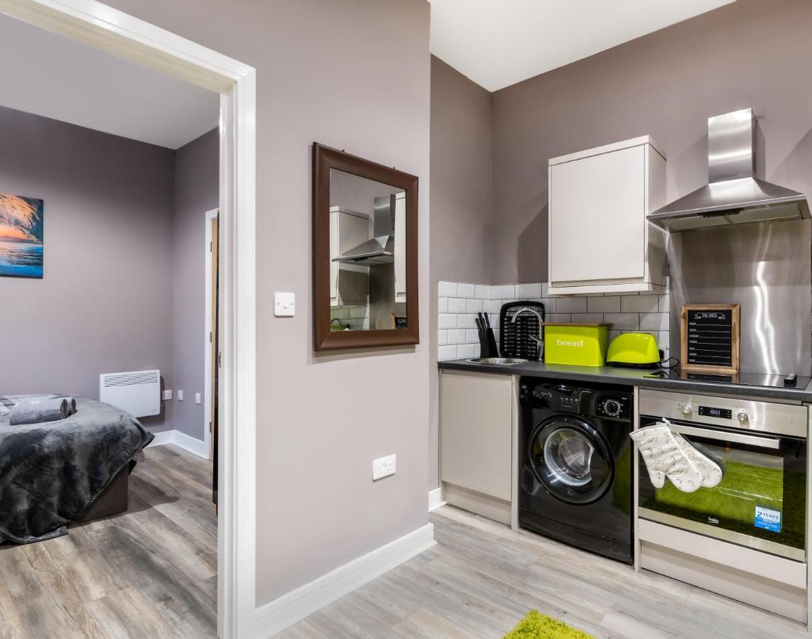 Darlington Town Centre Apartments Free Parking And Wi-Fi Esterno foto