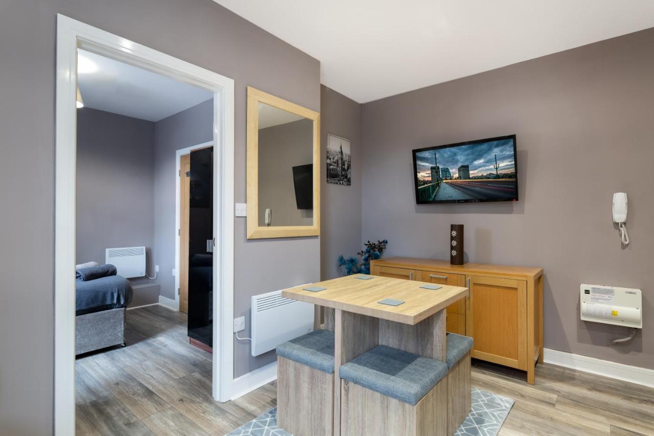 Darlington Town Centre Apartments Free Parking And Wi-Fi Esterno foto