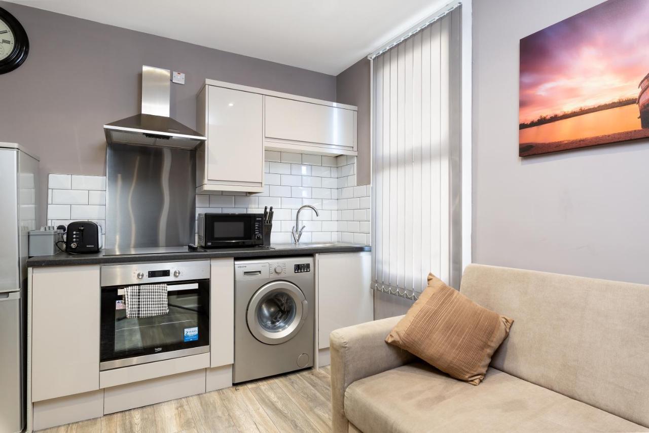 Darlington Town Centre Apartments Free Parking And Wi-Fi Esterno foto