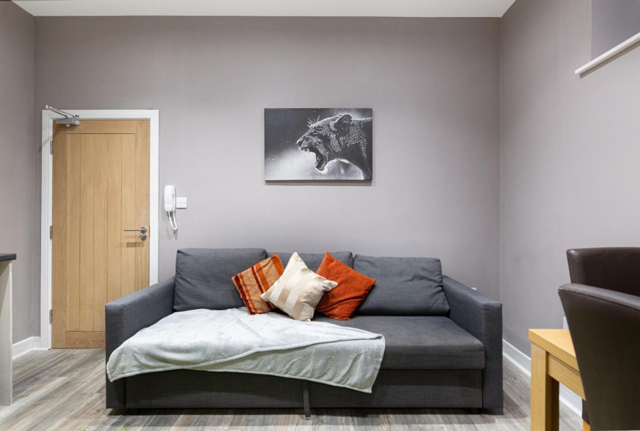 Darlington Town Centre Apartments Free Parking And Wi-Fi Esterno foto